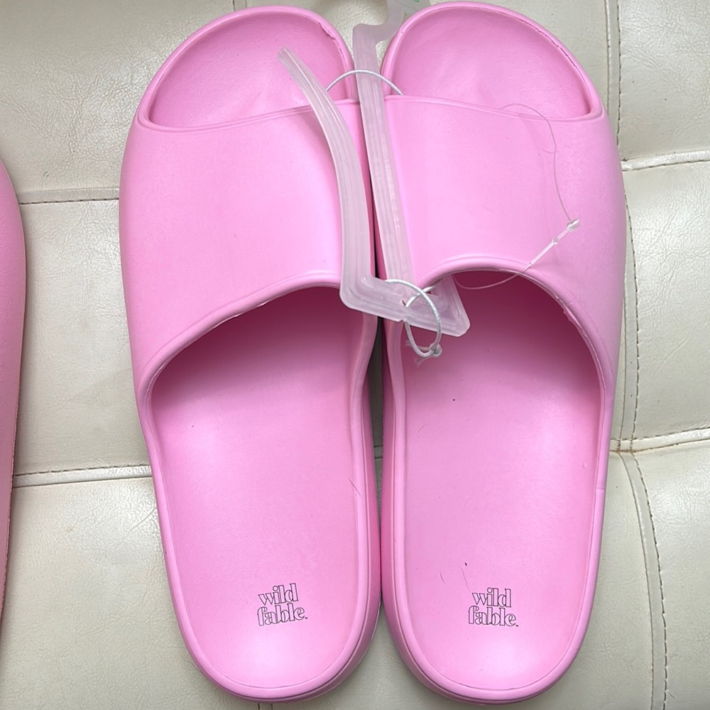 Slides men